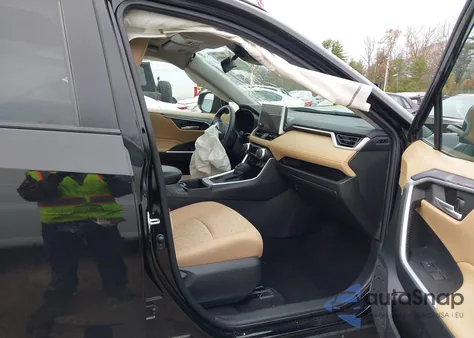 2024 Toyota Rav4 Xle from USA, damaged, VIN 2T3P1RFV7RC402546